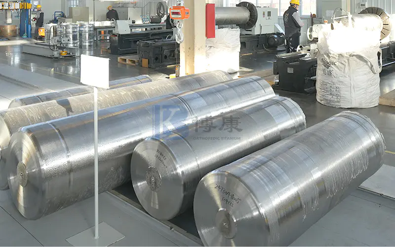 Quid habet vacuum arcus remelting creare ultimum puritatem Titanium ingots?
